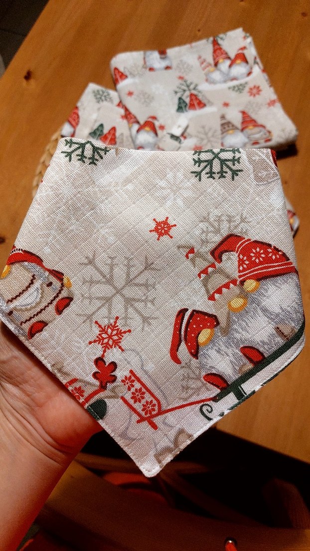 Gri Baskılı Bebek Önlüğü ve Emzik Askısı ağız bezi - Görsel 3