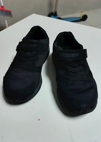 Erkek Çocuk Siyah Spor Ayakkabı