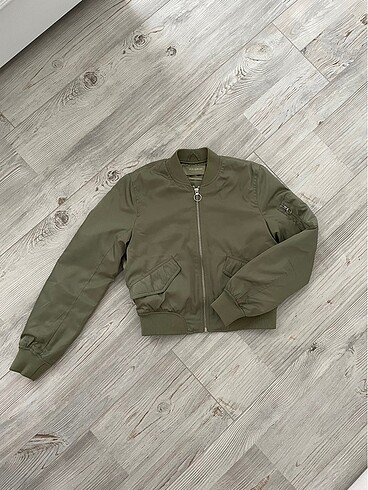 Pull & Bear Bomber Ceket