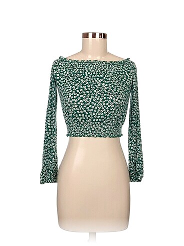 H&M Bluz %70 İndirimli.