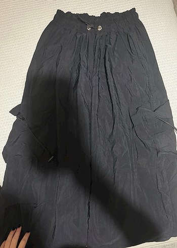 Siyah kargo pantolon - Görsel 3