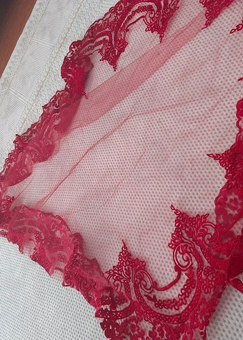 Kırmızı Dantel Kadın Şal - Görsel 2