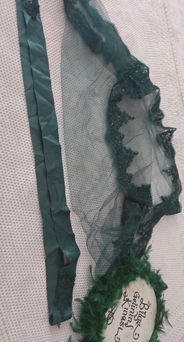 Koyu Yeşil Dantelli Gotik Düğün Aksesuarı - Görsel 4