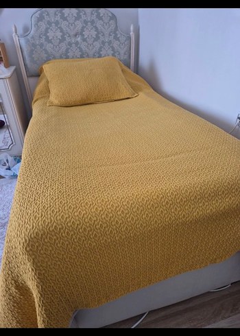 Sarı Dokulu Yatak Örtüsü - Görsel 2