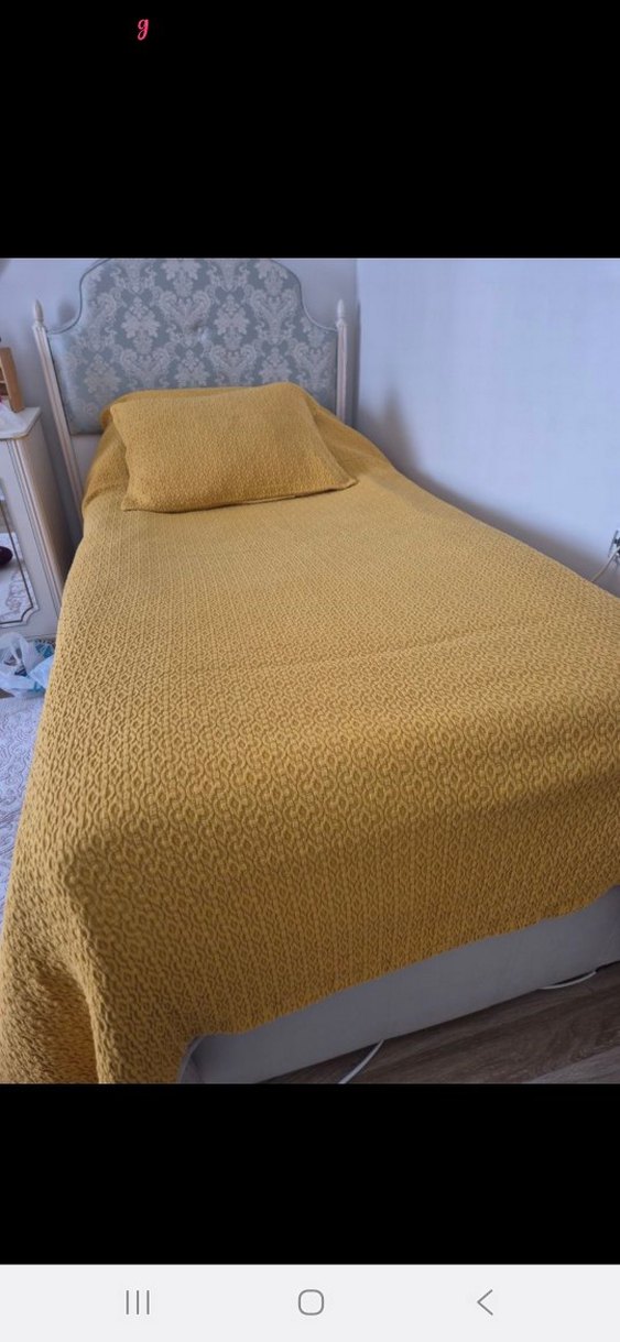 Sarı Dokulu Yatak Örtüsü - Görsel 2