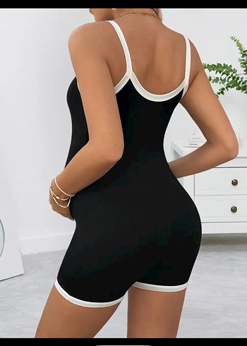 Hamile Siyah Beyaz Kısa Kadın Tulum - Görsel 3