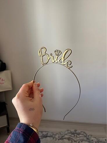 Bride tacı ve aksesuarı