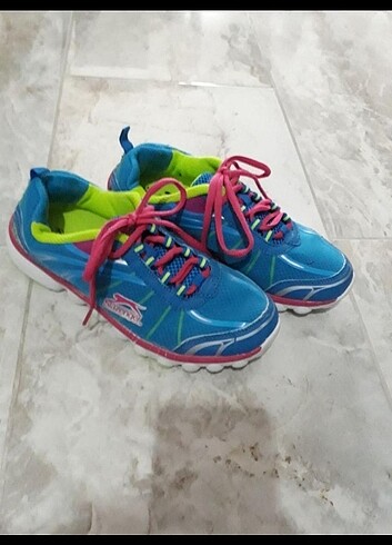 Slazenger bayan spor ayakkabi