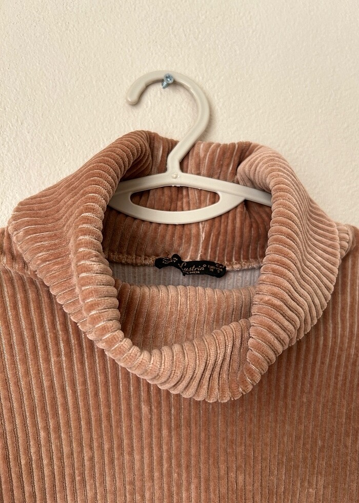 Boğazlı kısa kazak - Görsel 3