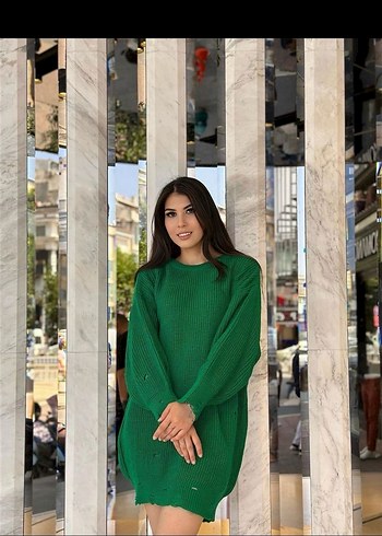 Uzun Kollu Yeşil Triko Kadın Kazak - Görsel 3