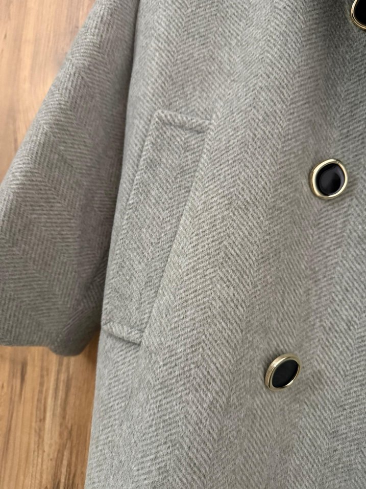 Gri Uzun Çift Düğmeli Kaban - Görsel 3