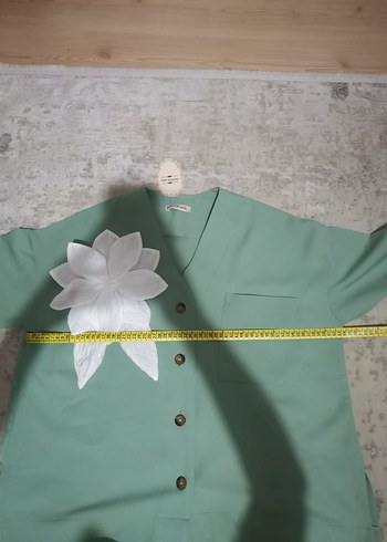 Uzun Kesim Düğmeli Yeşil tesettür Kadın Takım - Görsel 5