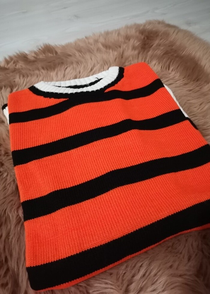 Turuncu Çizgili Kazak - Görsel 3