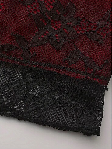 s Beden bordo Renk Dantelli Gotik Crop