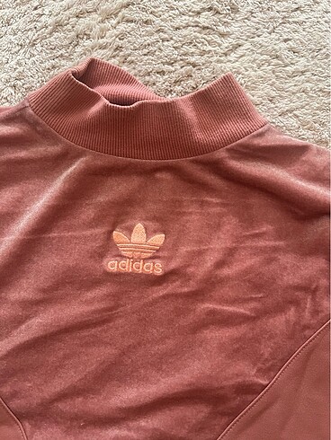 Adidas Adidas sweatshirt