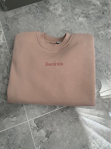 Bershka sweatshirt