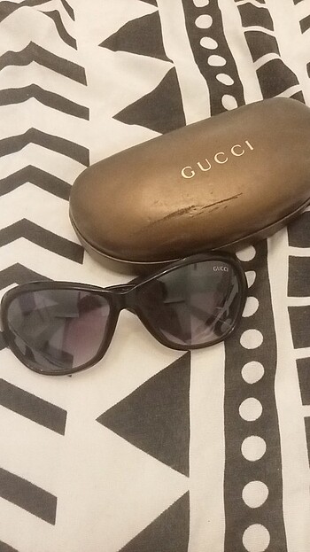 Gucci gözlük 