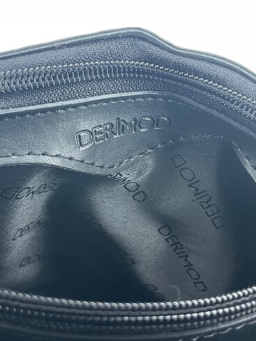 Beden Derimod Kol Çantası %70 İndirimli.
