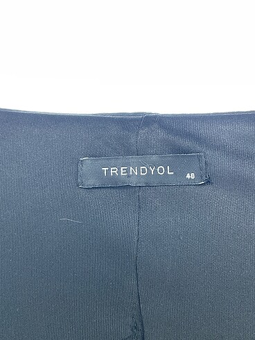 40 Beden siyah Renk Trendyol & Milla Bluz %70 İndirimli.