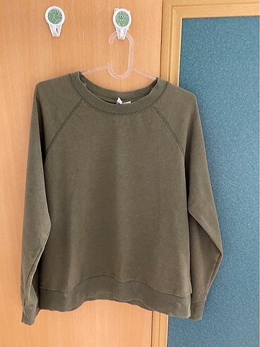 H&m sweatshirt