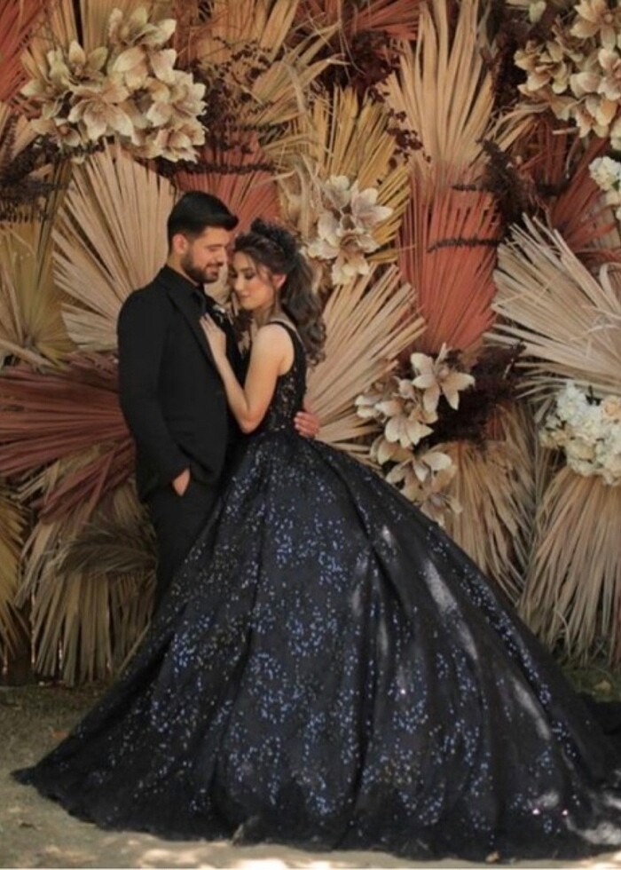 Siyah Nişanlık - Görsel 2