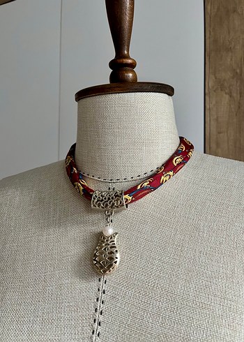 Bordo Desenli Kumaş Kolye - Görsel 2