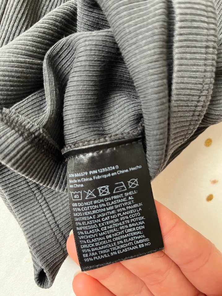 H&M Kuromi Baskılı Füme T-shirt - Görsel 5