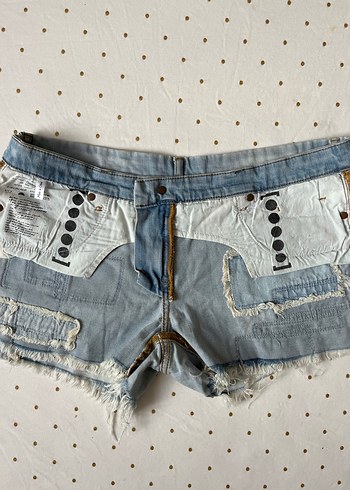 Grunge Patchwork Açık Renk Kot Şort - Görsel 5