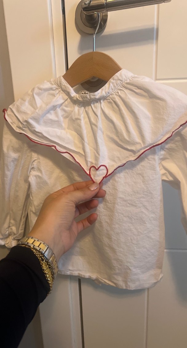 Kız Çocuk Beyaz Pamuklu Fırfırlı Gömlek - Görsel 4