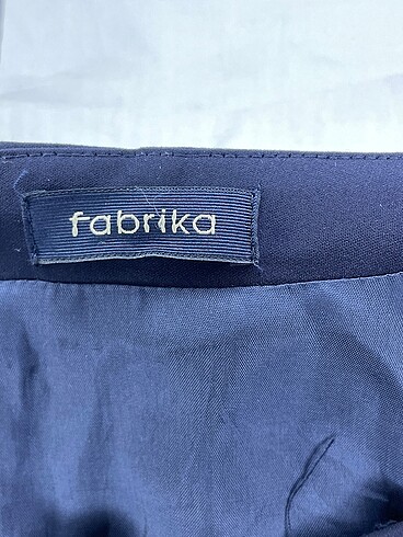 40 Beden lacivert Renk Fabrika Kısa Elbise %70 İndirimli.