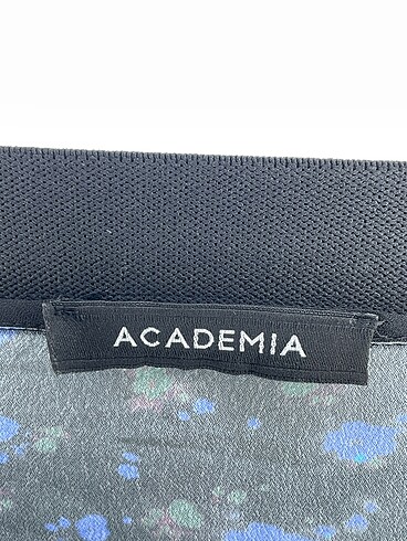 36 Beden çeşitli Renk Academia Midi Etek %70 İndirimli.