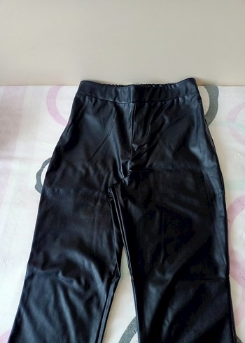 LC Waikiki kız çocuk deri pantolon