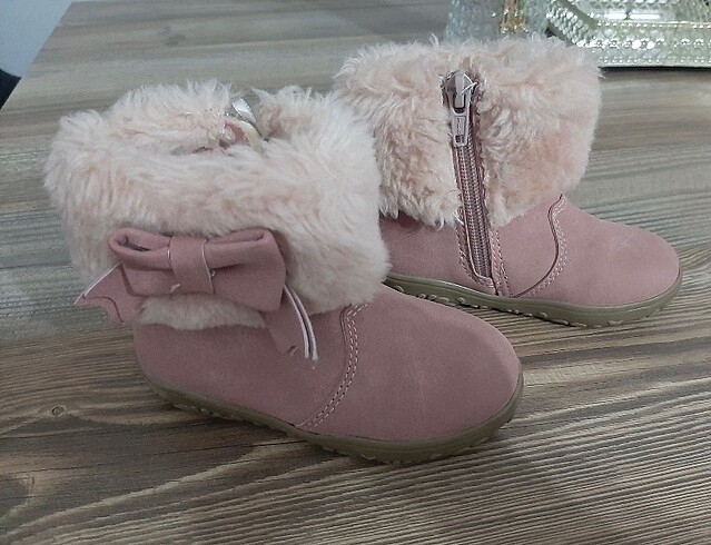 LC Waikiki Çocuk bot