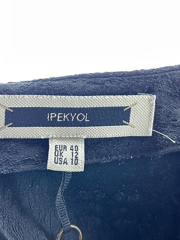 40 Beden siyah Renk ipekyol Bluz %70 İndirimli.