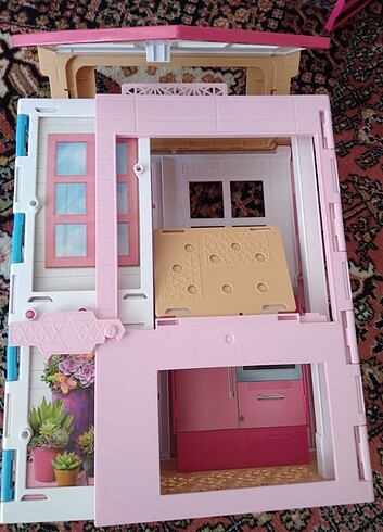 barbie evi
