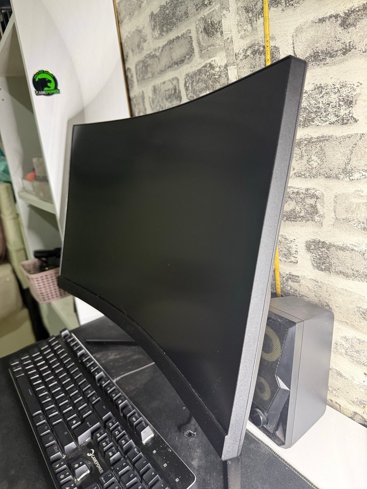 Siyah MSI Monitör - Görsel 2