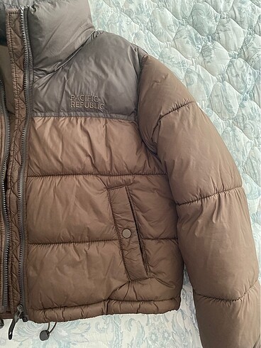 Pull and Bear Pull Bear Şişme Mont