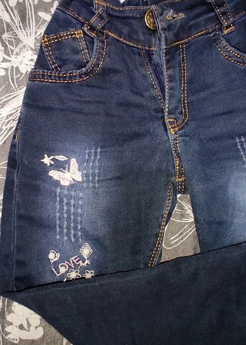 Düğmeli Nakışlı Mavi Kot Pantolon - Görsel 3