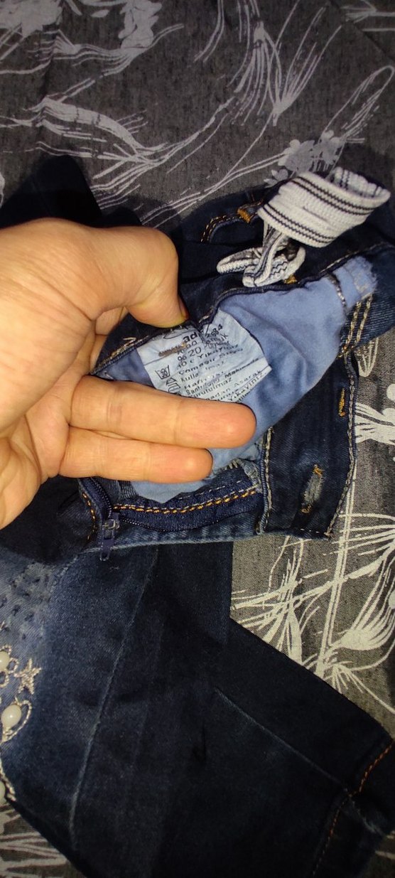 Düğmeli Nakışlı Mavi Kot Pantolon - Görsel 4