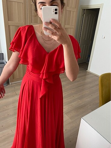 Kırmızı abiye - Görsel 4