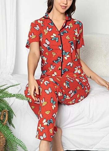 Kısa kollu gömlek yaka pijama takımı 