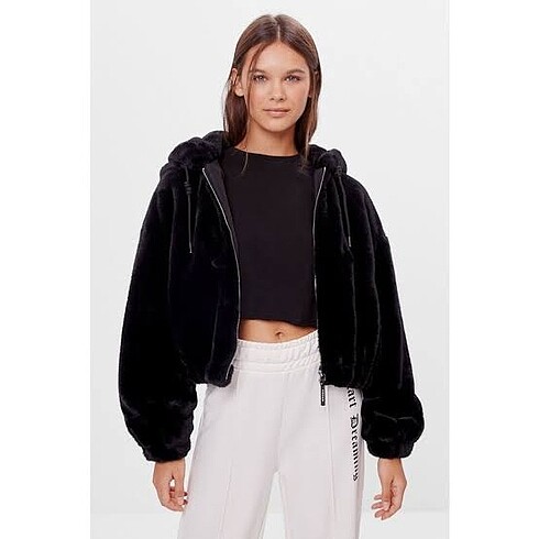 Bershka siyah kürk