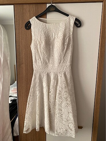 Dantelli kısa nikah after elbisesi