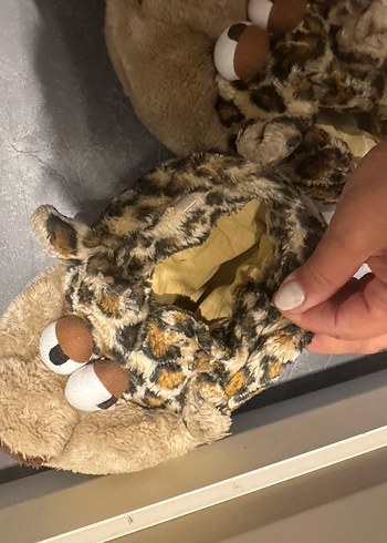 40 Beden Leopar Desenli Kürklü Kadın Terlik