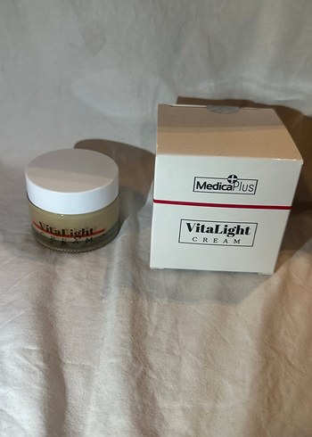 MedicaPlus VitaLight Nemlendirici Krem