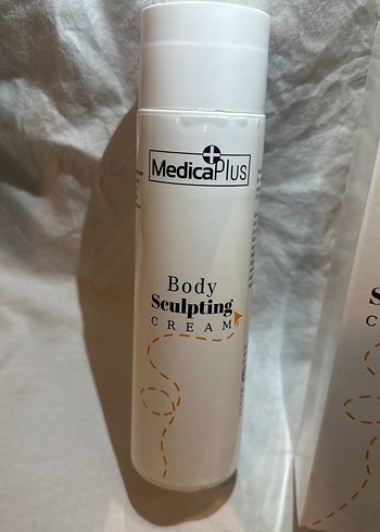 MedicaPlus Vücut Şekillendirici Krem - Görsel 3