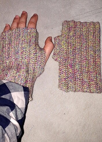 GÖKKUŞAĞI PARMAKSIZ ELDİVEN ÖRGÜ - Görsel 2
