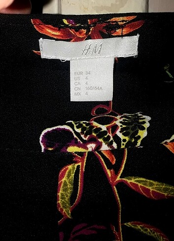 H&M XS BEDEN ÇİÇEK DESENLİ MİDİ BOY PANTOLON - Görsel 5