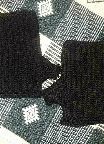 SİYAH ÖRGÜ PARMAKSIZ ELDİVEN  - Görsel 6