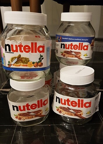 Nutella kavanoz